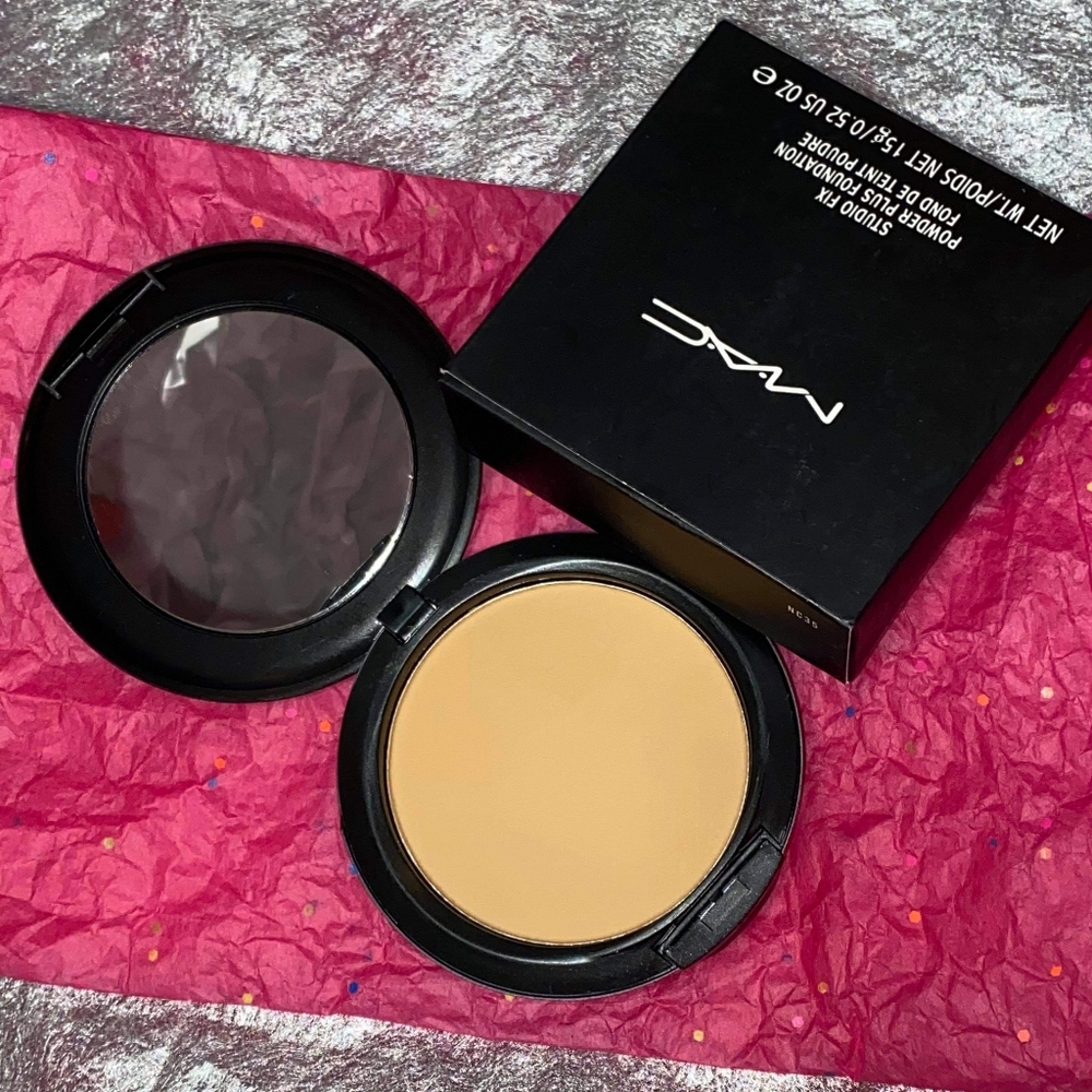 💕 New Mac NC35 Studio Fix Powder + Foundation 💕